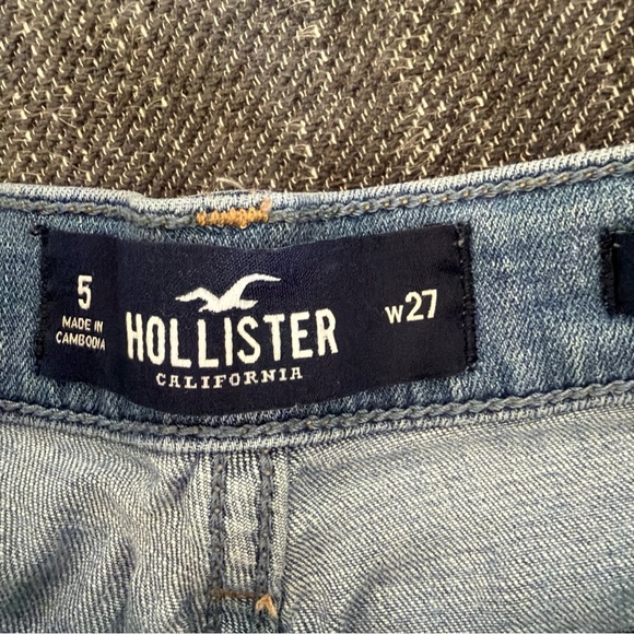 Hollister Denim Blue size 5 W 27 Hi Rise 10”Shortie 3” Blue Denim Stretch Shorts - Picture 2 of 6